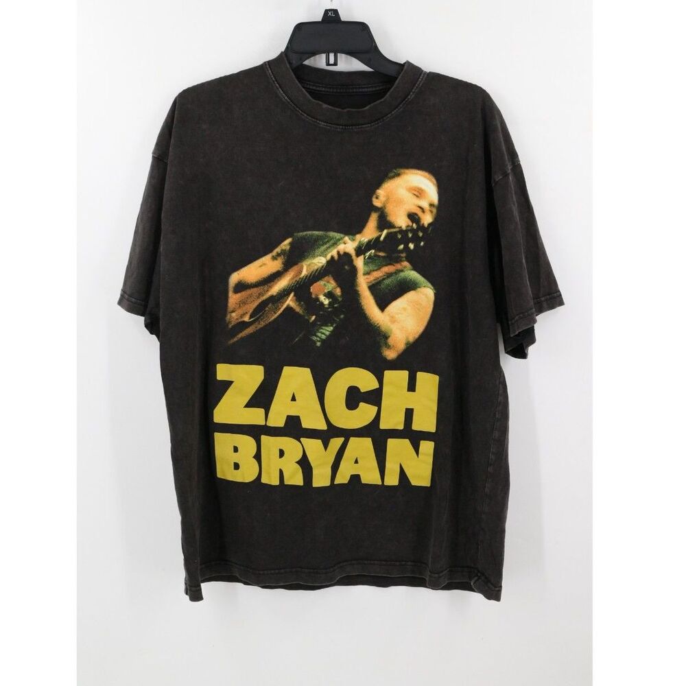 Zach Bryan Black Quittin' Time Concert Tee Size Large Graphic Short Sleeve Shirt
